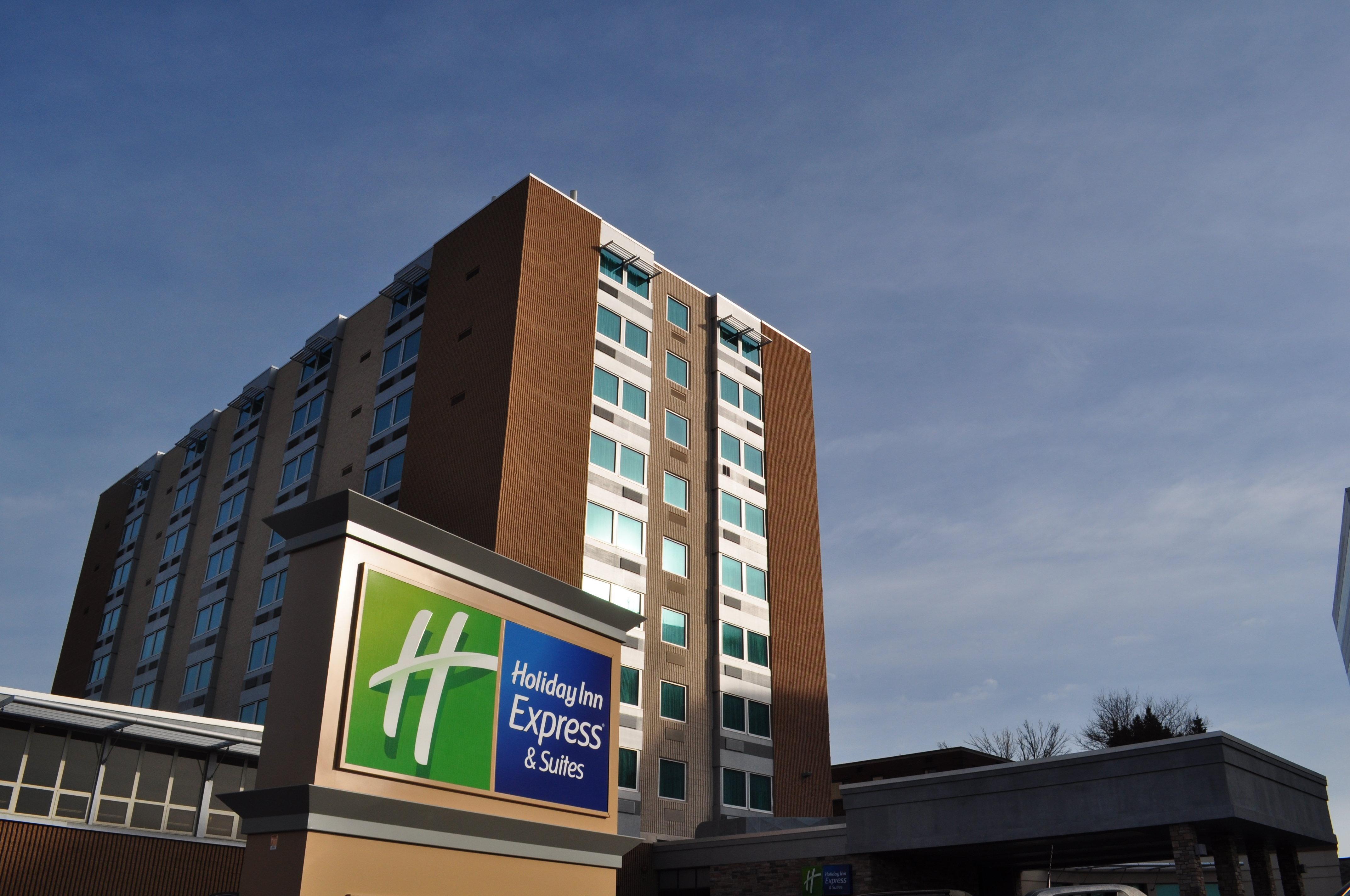 Holiday Inn Express Pittsburgh West - Greentree, An Ihg Hotel Crafton Exteriör bild