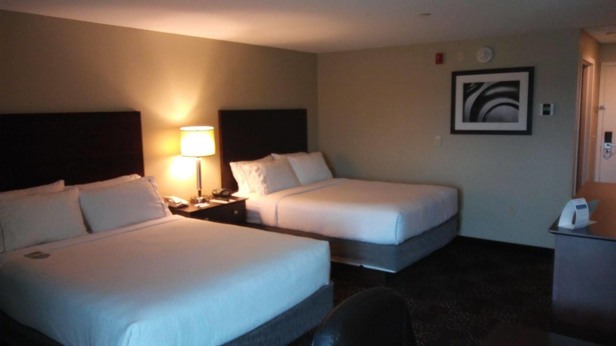 Holiday Inn Express Pittsburgh West - Greentree, An Ihg Hotel Crafton Exteriör bild